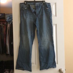 DKNY SOHO boot cut jeans